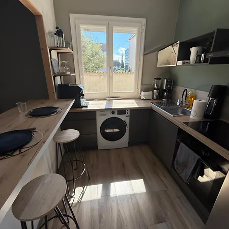 En Centre-ville Parking Prive Apartament Narbona